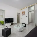 Daire Stancija Amorozo 5 Ap 2 Poreč
