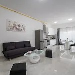 Stancija Amorozo 5 Ap 2 *